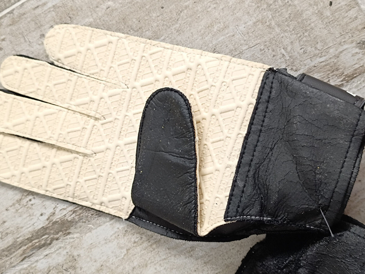 guanti portiere Van Der Sar Adidas Goalkeeper gloves vintage 2000