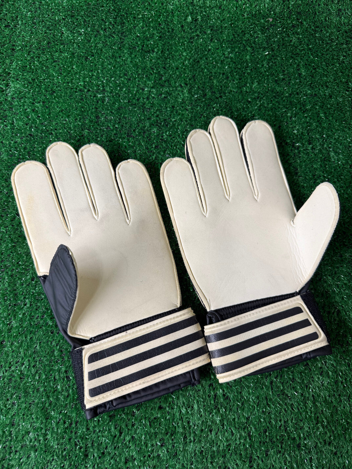 guanti portiere Van Der Sar Barthez Adidas Goalkeeper gloves vintage 2000 size 8
