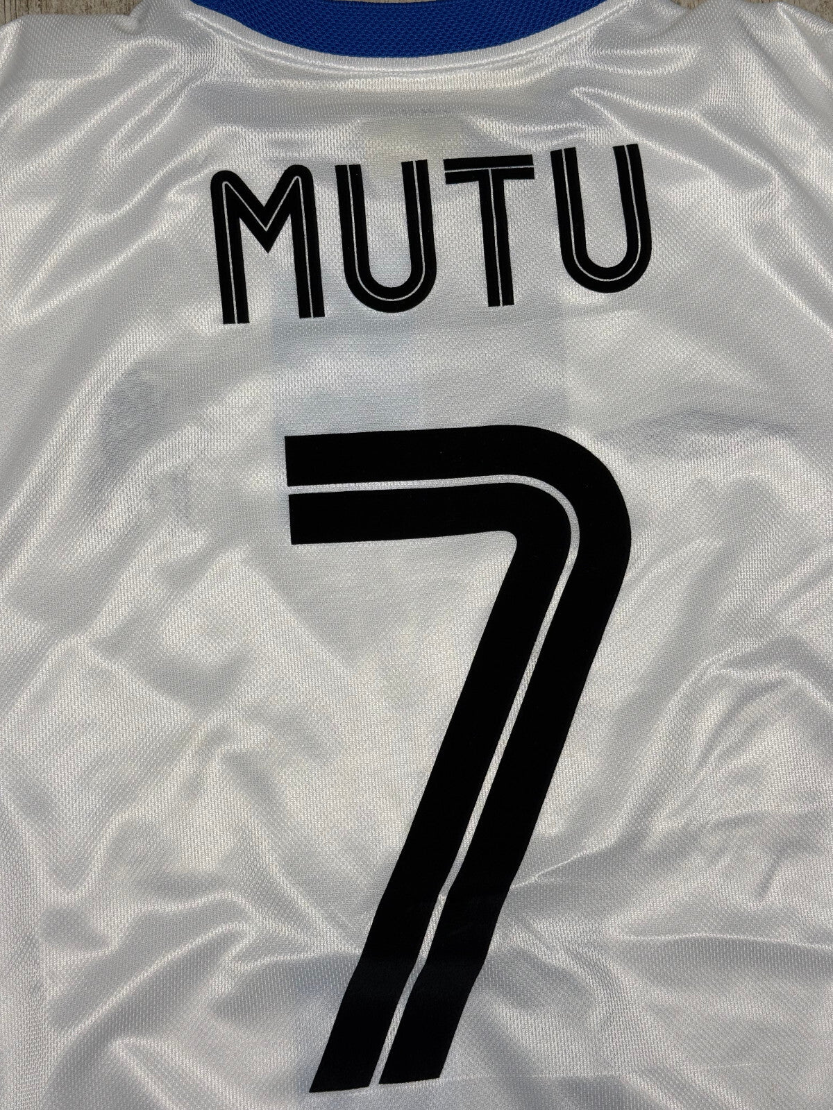 maglia calcio vintage Chelsea MUTU 2003 2004 Umbro Champions League Fly Emirates