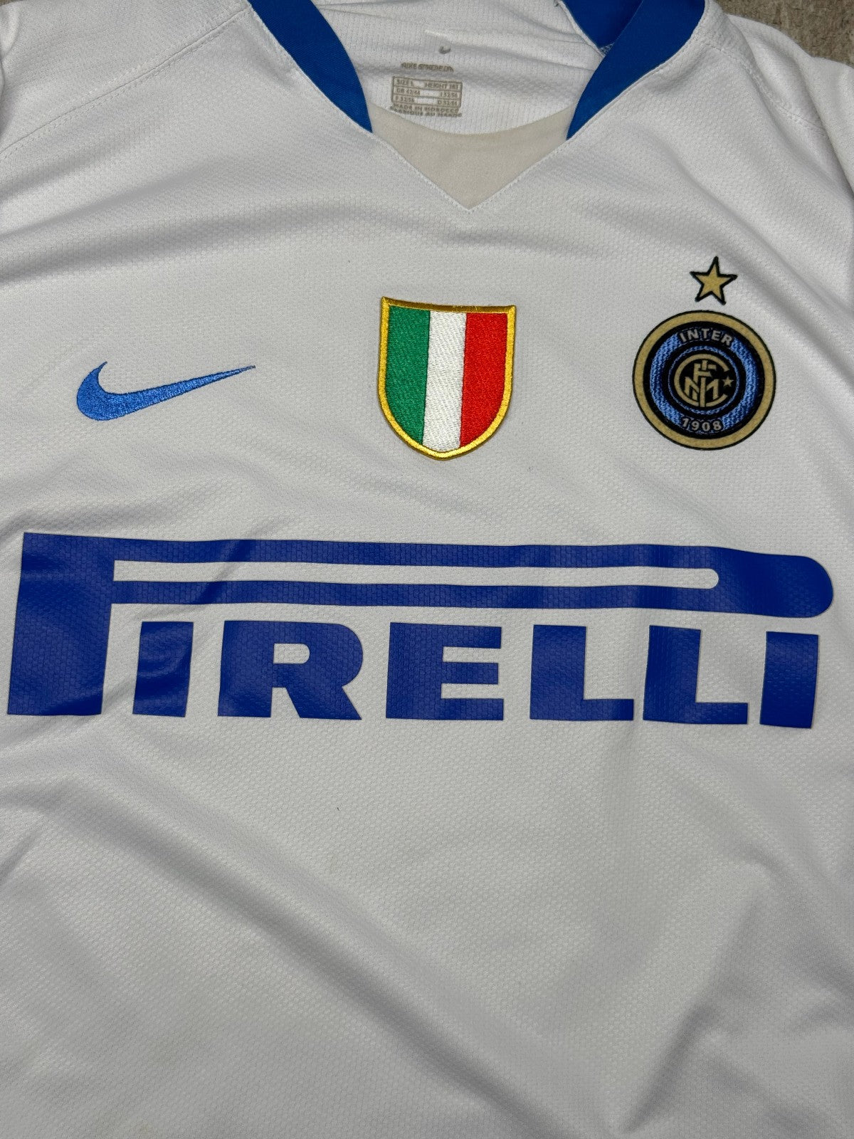 Maglia calcio vintage Inter Javier Zanetti Pirelli Nike 2006 2007 Serie A jersey