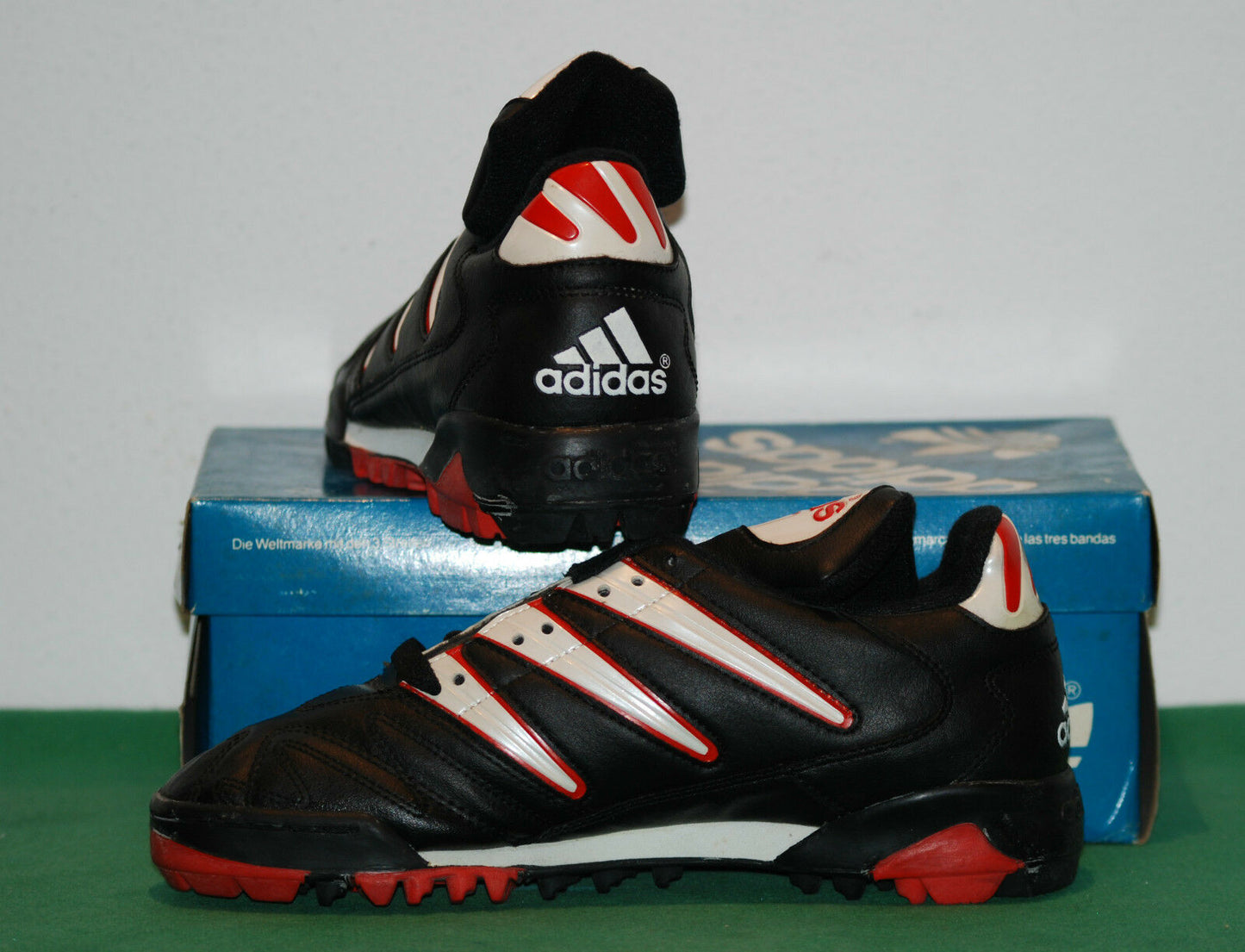 vintage adidas futsal indoor shoes QUESTRA TEAM cities 70 80 deadstock NOS BNWT