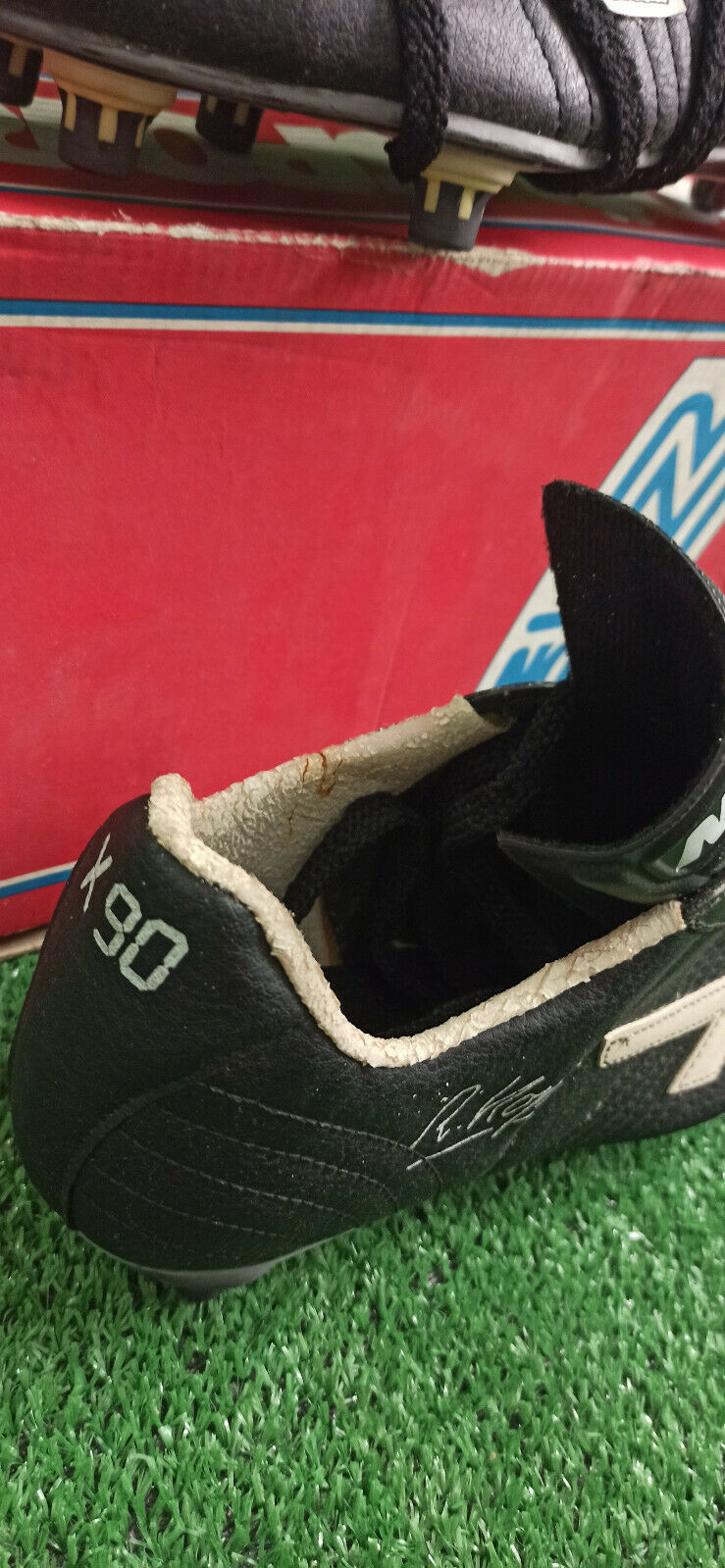 scarpe calcio vintage RAYMOND KOPA Real Madrid X90 France NOEL SIGNED boots
