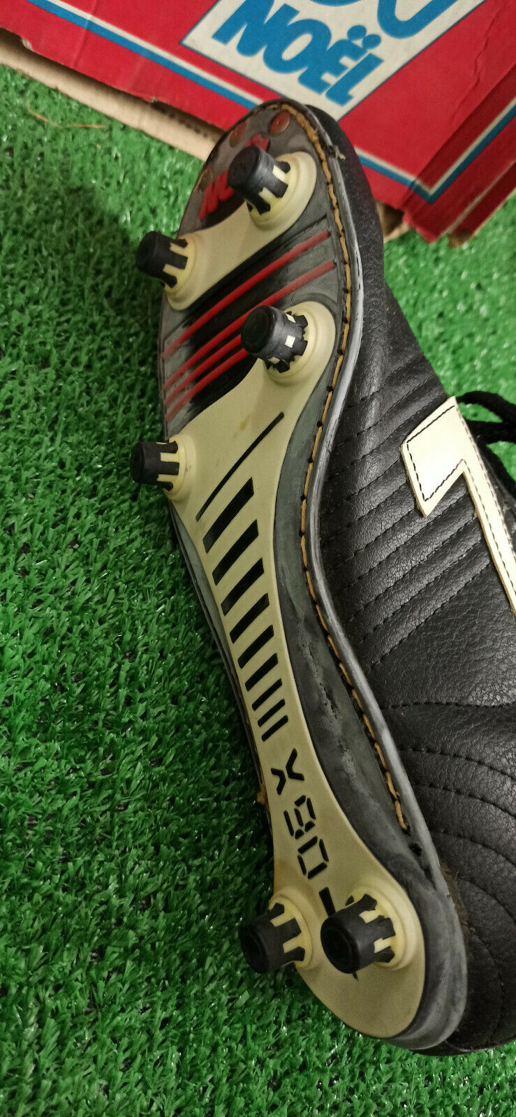scarpe calcio vintage RAYMOND KOPA Real Madrid X90 France NOEL SIGNED boots