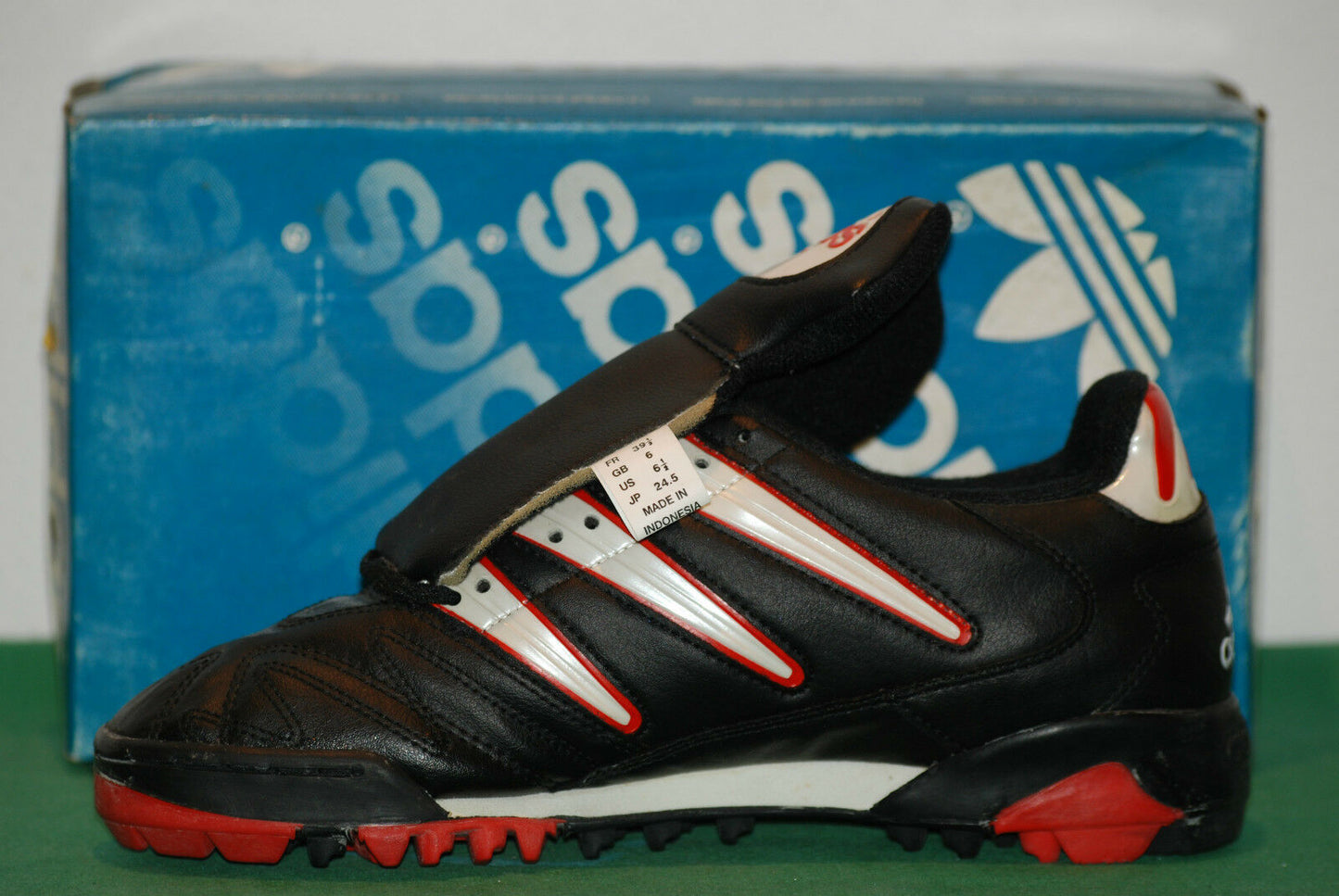 vintage adidas futsal indoor shoes QUESTRA TEAM cities 70 80 deadstock NOS BNWT