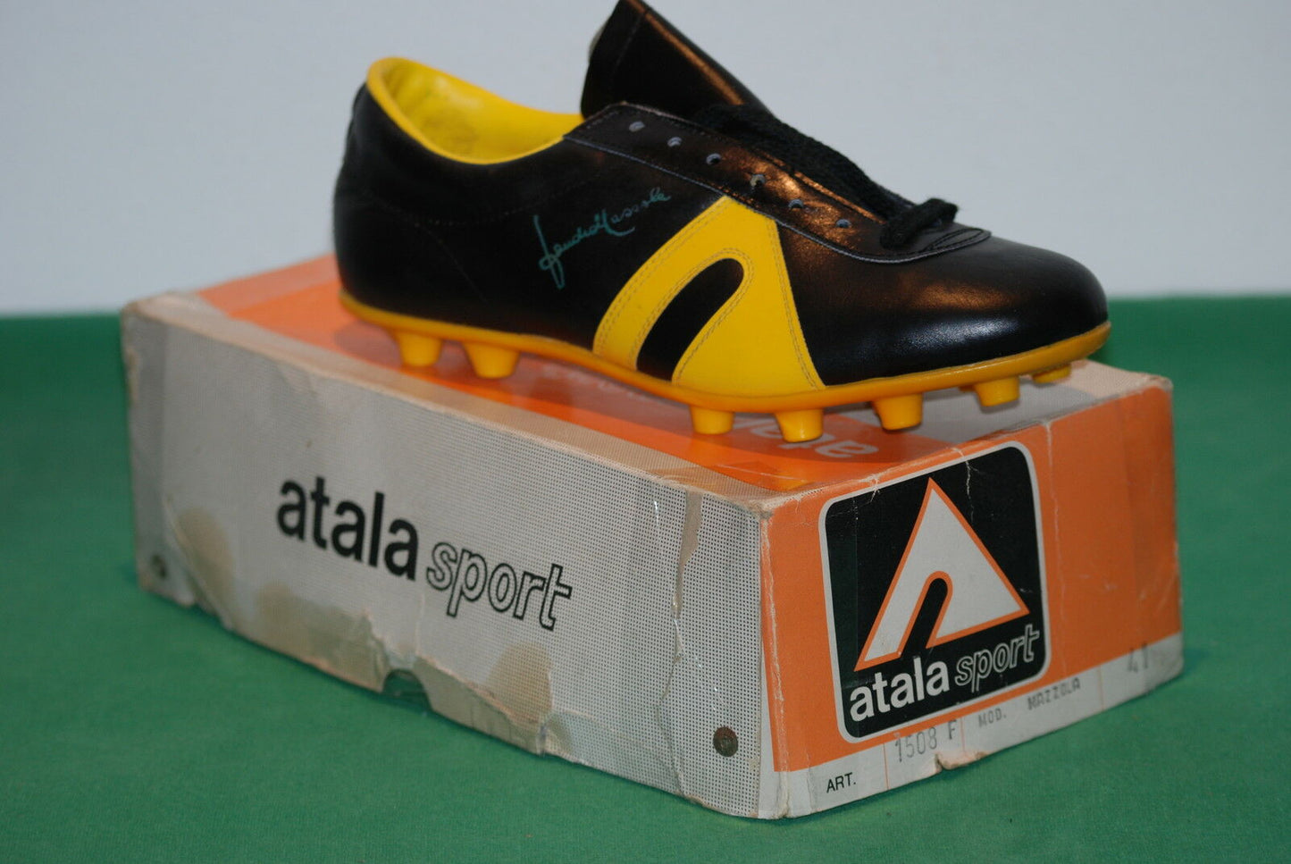 vintage atala shoes boots MAZZOLA juventus milan worn soccer botas maradona