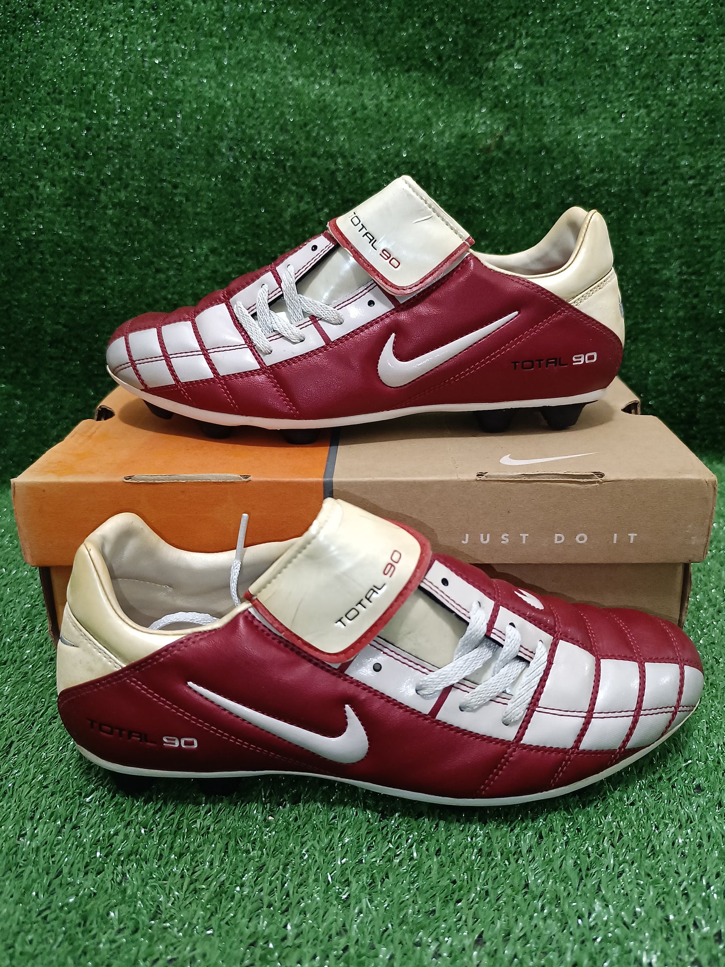 Scarpe da calcio scarpini Nike Total 90 TOTTI Football boots 2002 vintage