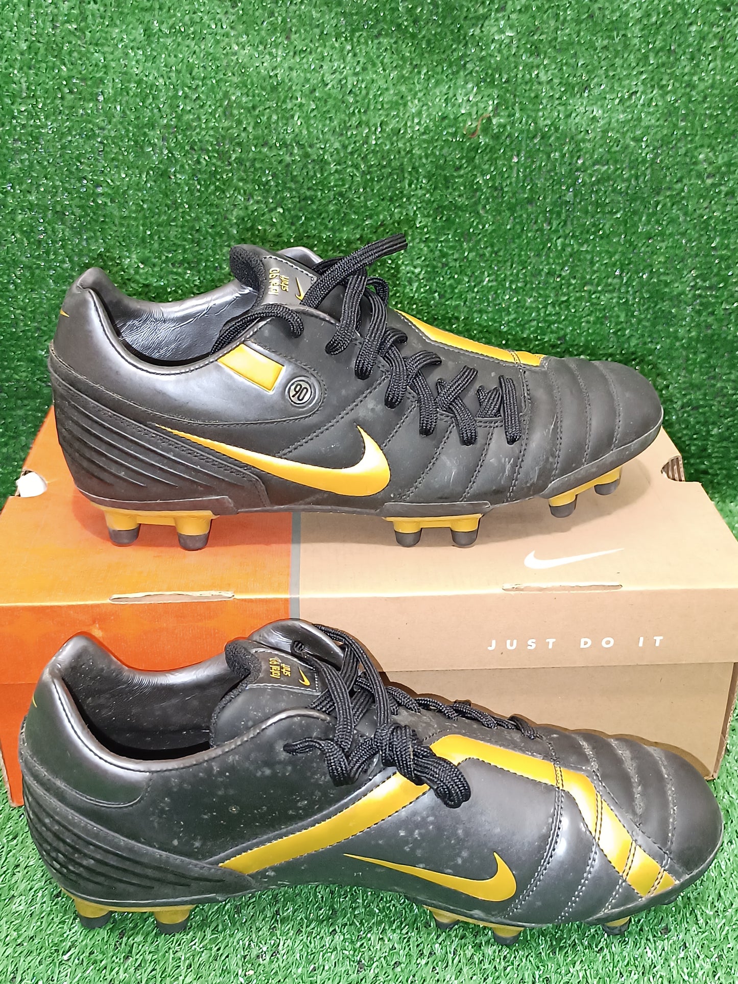 Scarpe da calcio Vintage Scarpini Nike Total 90 Shift 2000 Zanetti Materazzi