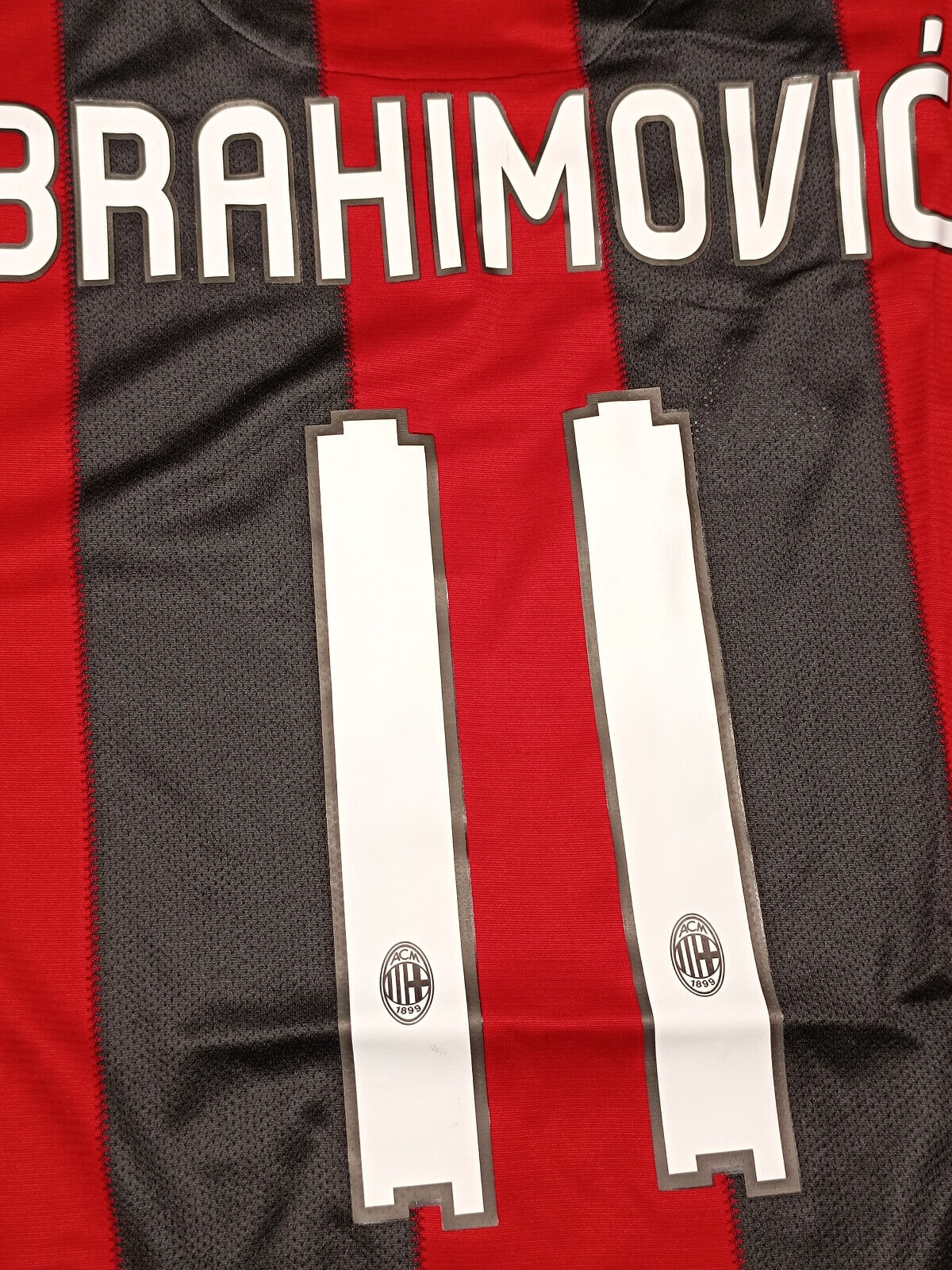 maglia calcio vintage AC Milan Ibrahimovic 2010 2011 SCUDETTO Adidas Climacool