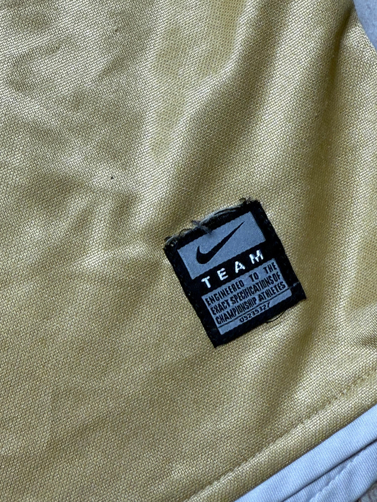 maglia calcio vintage Juventus BUFFON Serie A 2008 2009 away oro XL