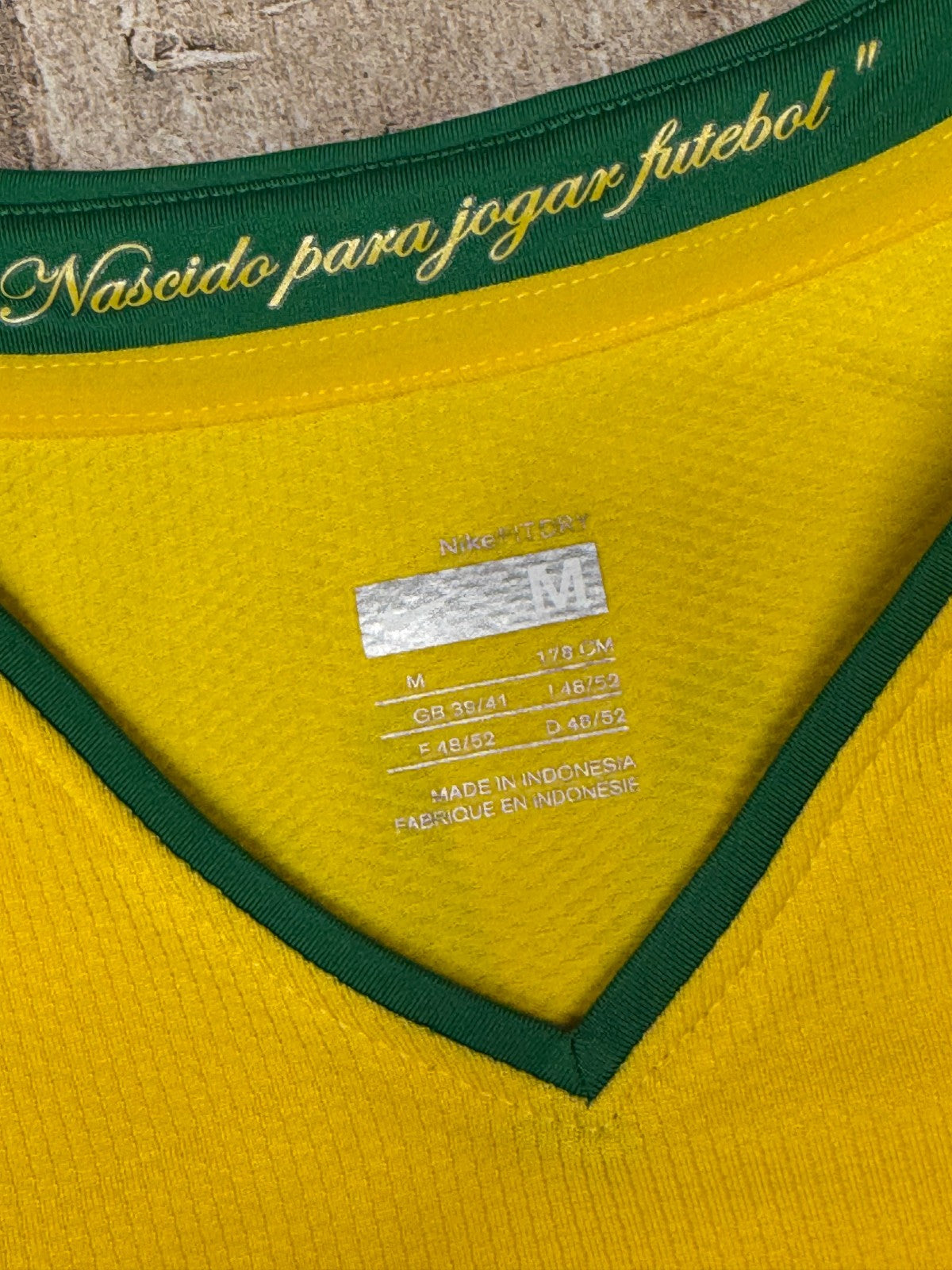Brazil Brasil Kaká #10 Nike Confederations Cup 2009 Maglia Originale Taglia M