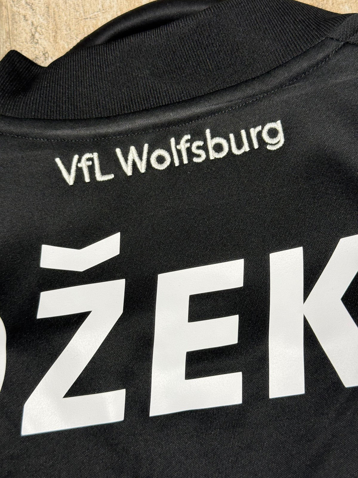 VfL Wolfsburg Dzeko 9 Maglia Vintage Adidas 2009 2010 Home Bundesliga XL
