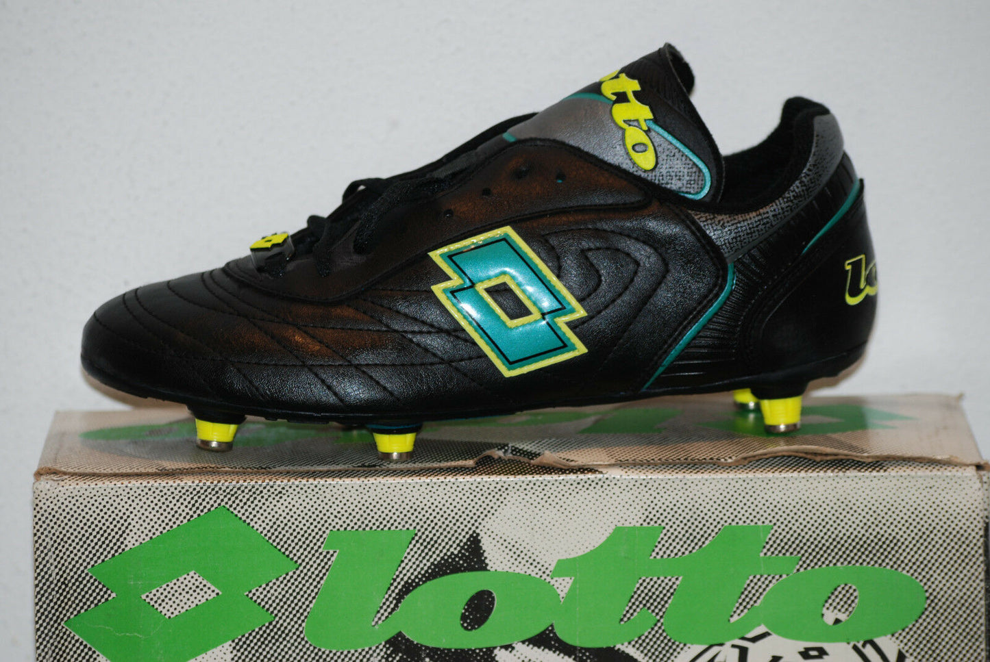 lotto vintage IN CAMPIONATO 1 gullit soccer boots milan italia 90 deadstock BNWT