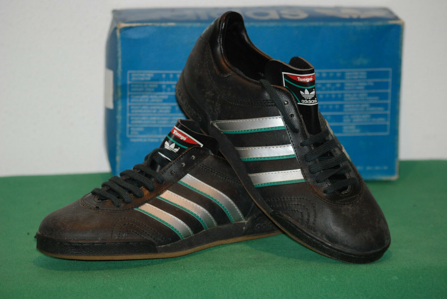 adidas vintage shoes Tango Tolouca 80s no tobacco tahiti berlin hamburg trainers