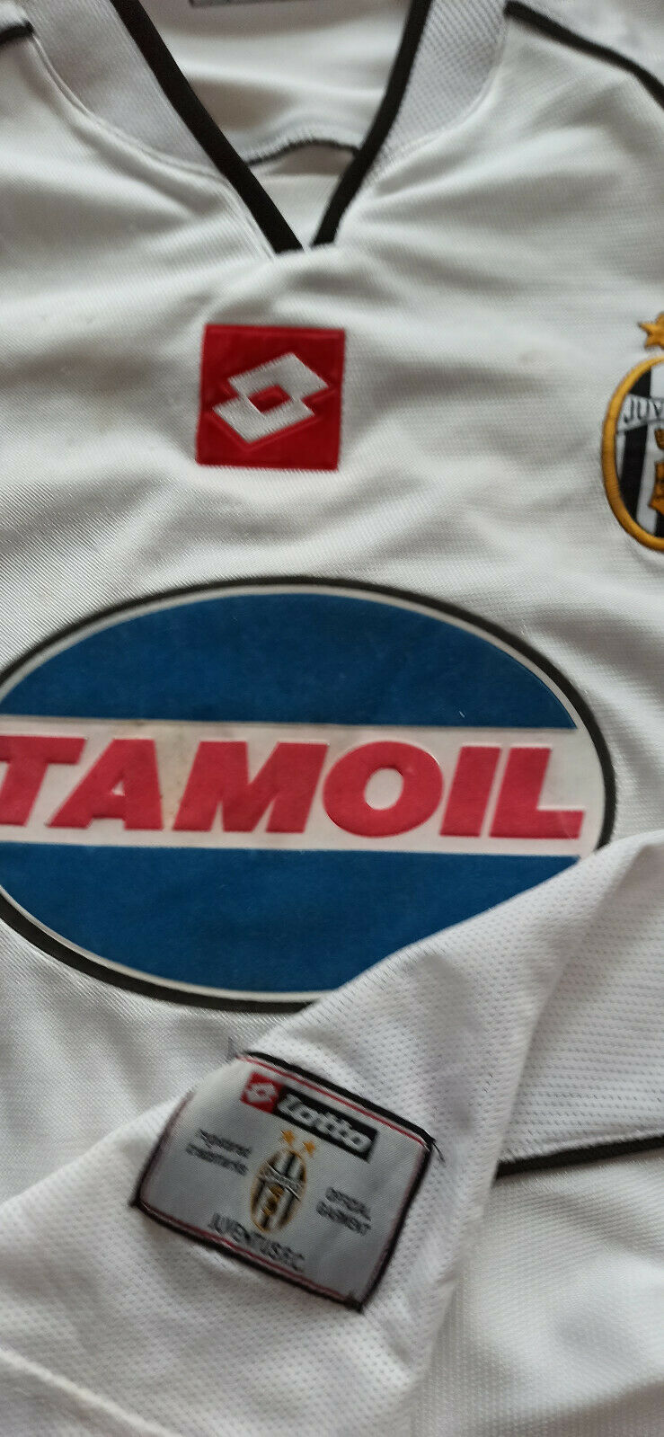 MAGLIA CALCIO JUVENTUS Lotto 2002 2003 L training Worn Fastweb jersey vintage EUR 129,90 - ES MAGLIA CALCIO JUVENTUS Lotto 2002 2003 L training Worn Fastweb jersey vintage EUR 129,90 - ES