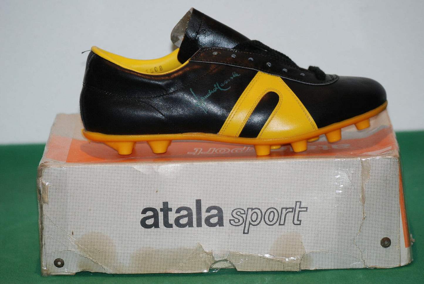 vintage atala shoes boots MAZZOLA juventus milan worn soccer botas maradona