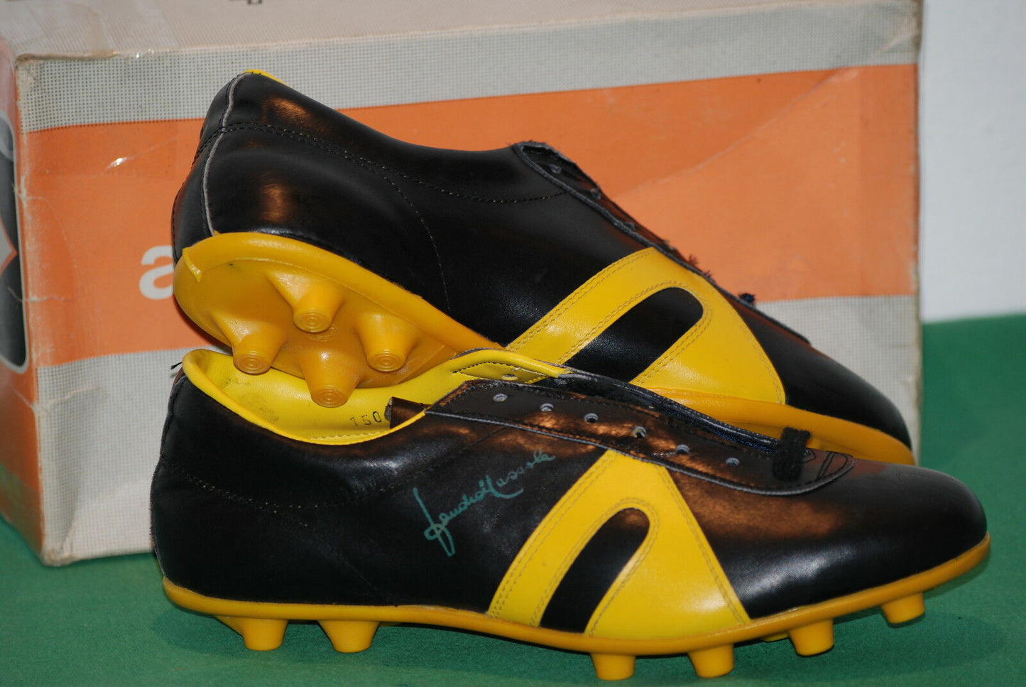 vintage atala shoes boots MAZZOLA juventus milan worn soccer botas maradona