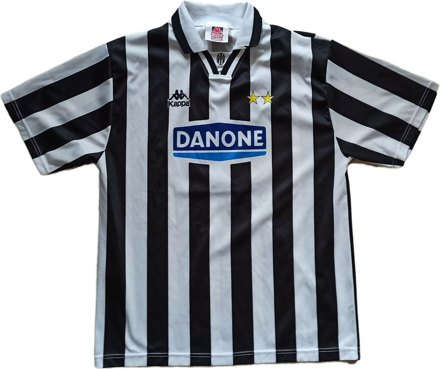 MAGLIA CALCIO JUVENTUS Anni 90 Kappa Danone No Numero Taglia M Rara Vintage EUR 120,00 - ES MAGLIA CALCIO JUVENTUS Anni 90 Kappa Danone No Numero Taglia M Rara Vintage EUR 120,00 - ES
