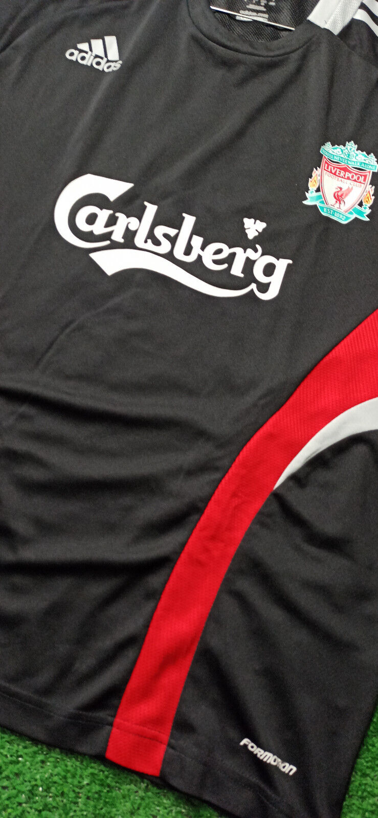 Liverpool 2025 adidas carlsberg