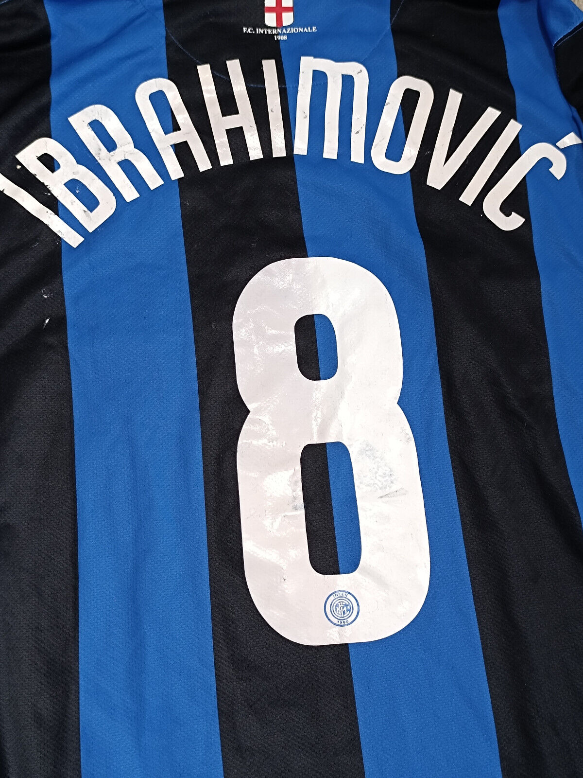 Maglia calcio vintage Inter Ibrahimovic Pirelli Nike 2006 2007 Serie A jersey